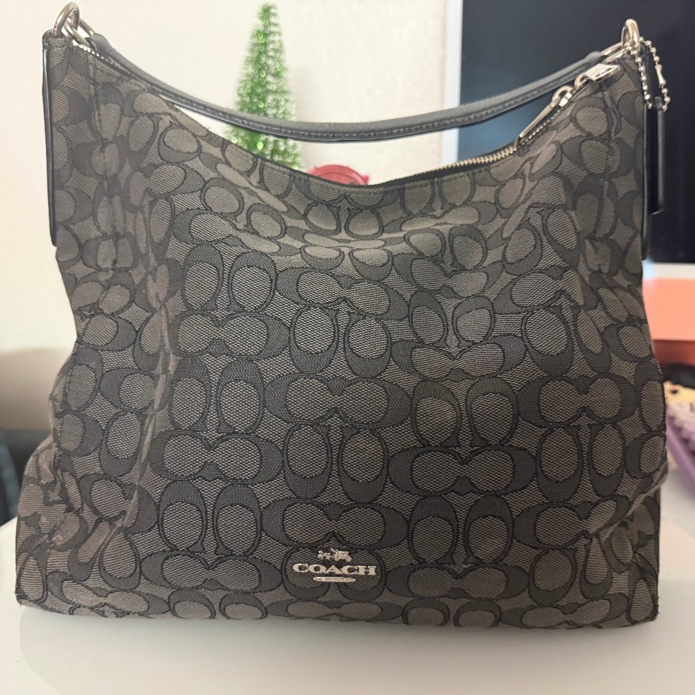 Sold Coach Bag Signature Canvas Print in Black with silverhardware 2017